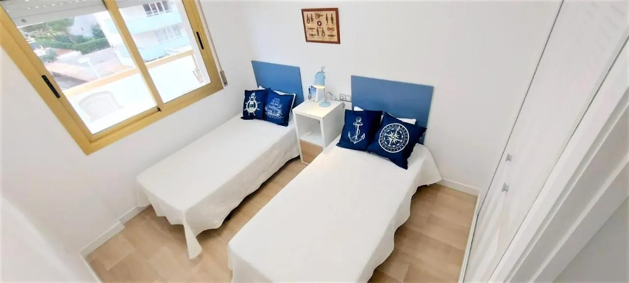 Apartamentos Arquus 021 Familidays Salou Spain